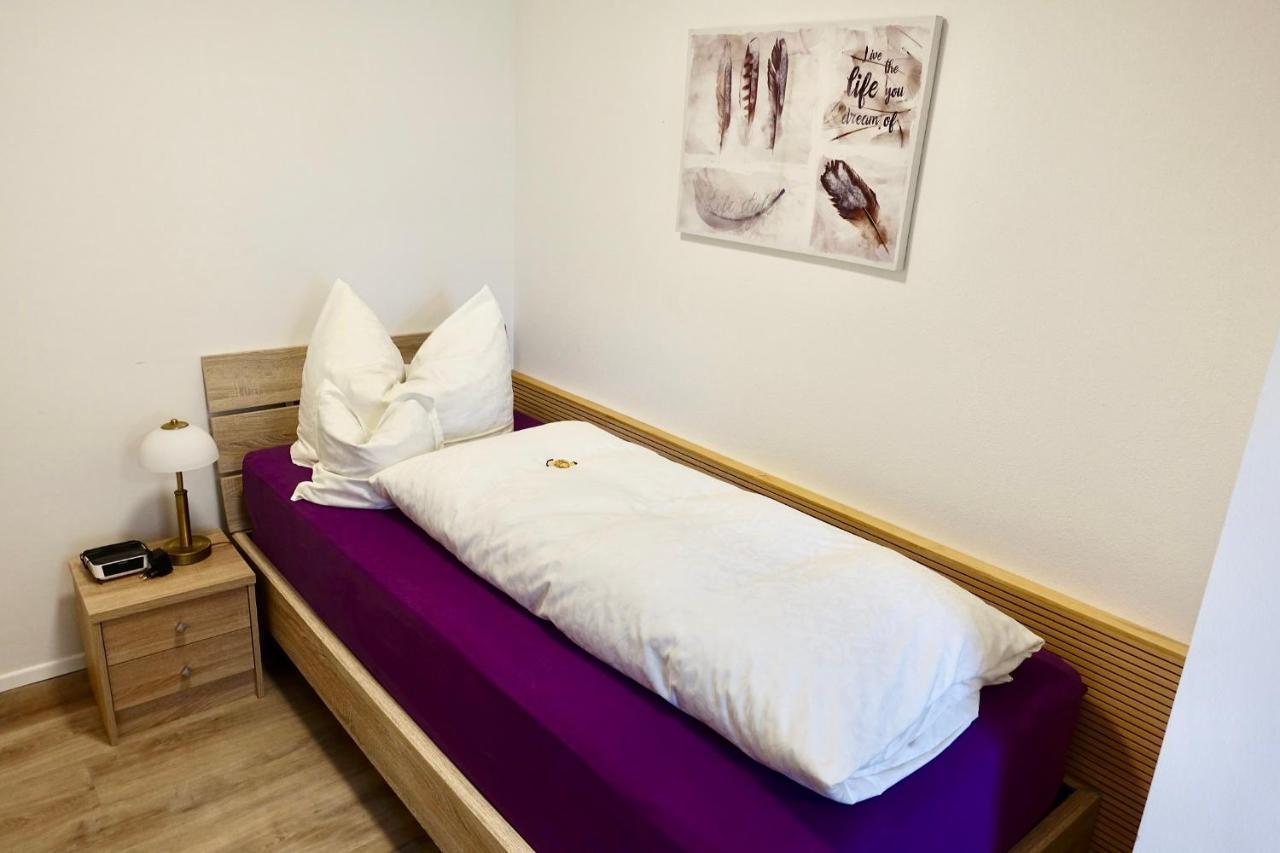Ferienwohnung #4 Mit Terrasse In Zentraler Dennoch Ruhiger Lage - Stadtbus Vor Der Tuer! Lindau  Bagian luar foto