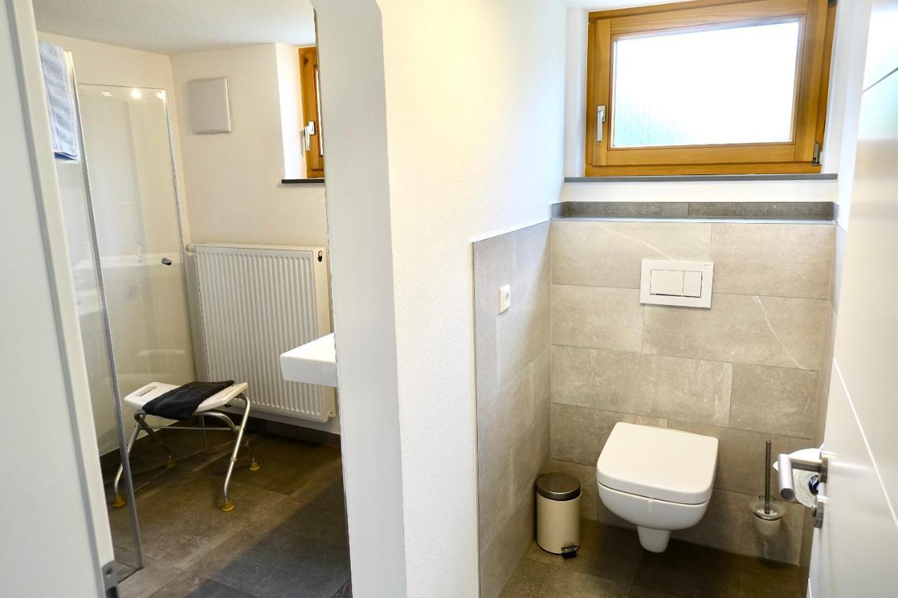 Ferienwohnung #4 Mit Terrasse In Zentraler Dennoch Ruhiger Lage - Stadtbus Vor Der Tuer! Lindau  Bagian luar foto
