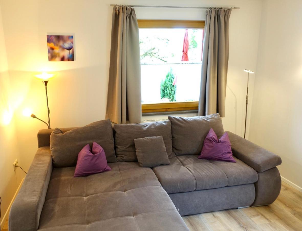 Ferienwohnung #4 Mit Terrasse In Zentraler Dennoch Ruhiger Lage - Stadtbus Vor Der Tuer! Lindau  Bagian luar foto