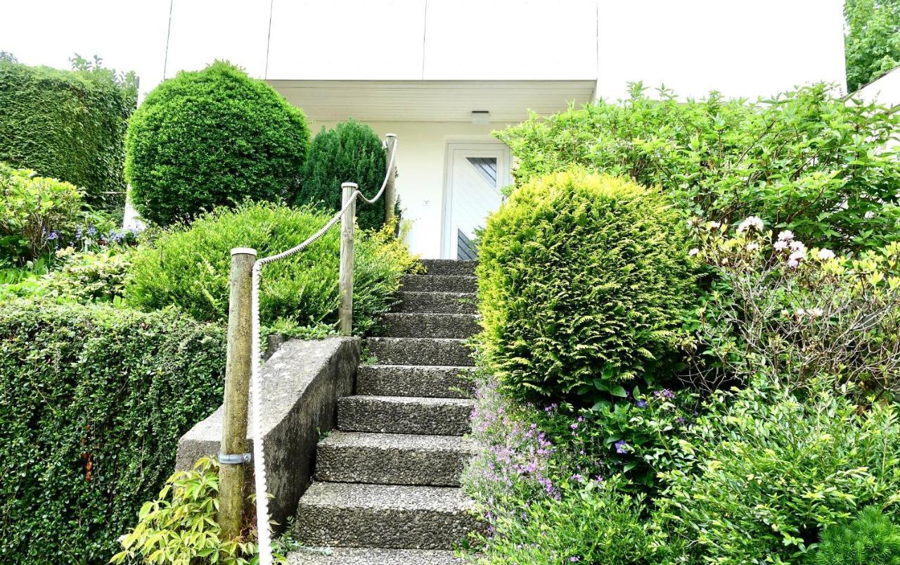 Ferienwohnung #4 Mit Terrasse In Zentraler Dennoch Ruhiger Lage - Stadtbus Vor Der Tuer! Lindau  Bagian luar foto
