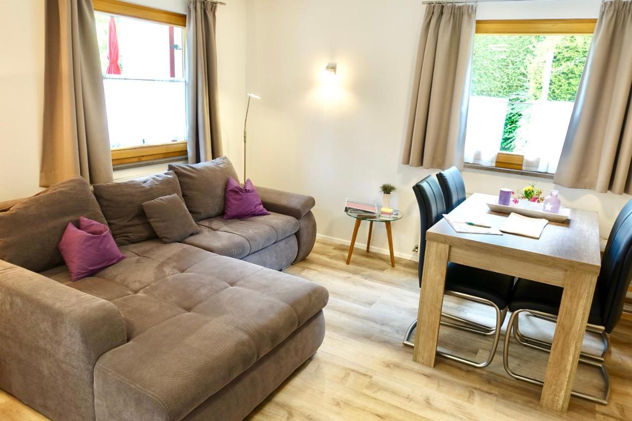 Ferienwohnung #4 Mit Terrasse In Zentraler Dennoch Ruhiger Lage - Stadtbus Vor Der Tuer! Lindau  Bagian luar foto