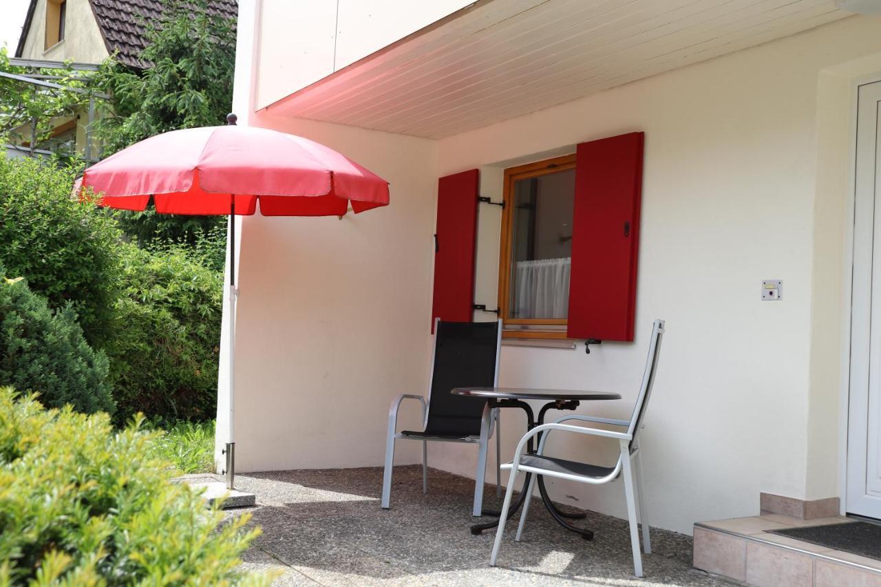 Ferienwohnung #4 Mit Terrasse In Zentraler Dennoch Ruhiger Lage - Stadtbus Vor Der Tuer! Lindau  Bagian luar foto