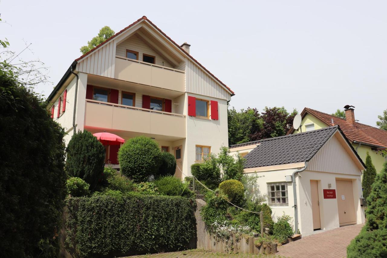 Ferienwohnung #4 Mit Terrasse In Zentraler Dennoch Ruhiger Lage - Stadtbus Vor Der Tuer! Lindau  Bagian luar foto